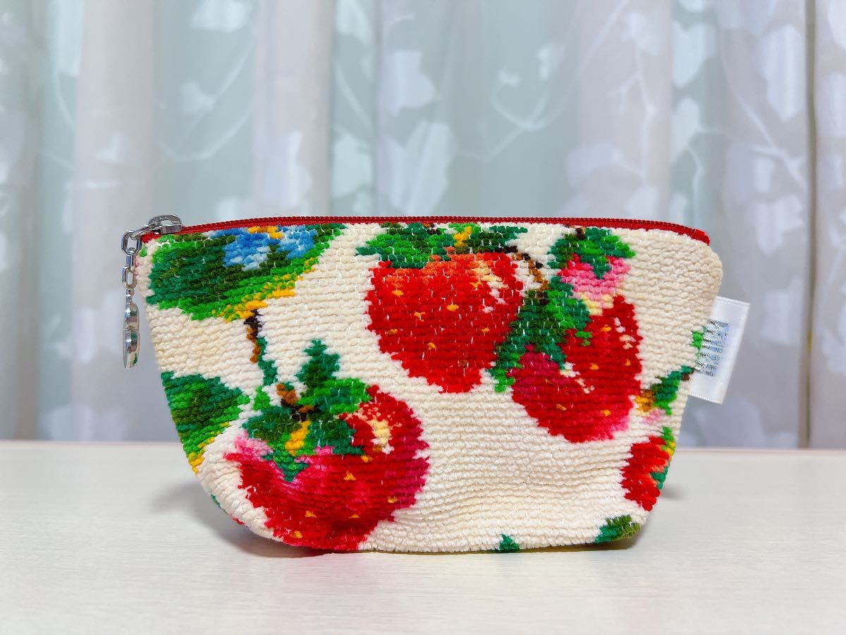 フェイラー ポーチ ストロベリーフィールド FEILER｜Yahoo!フリマ（旧