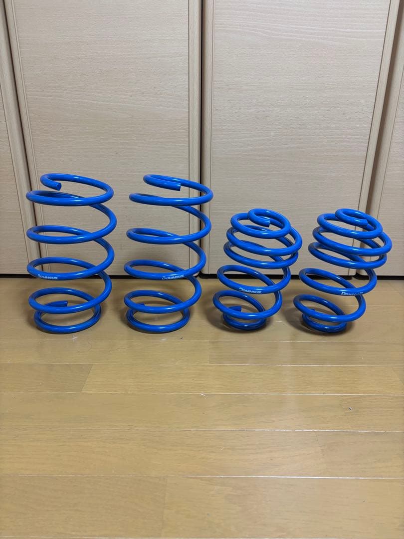 ESPELIA ESN-1162 サスペンション セレナC26 日産 セレナC26 純正サスペンション一式 - メルカリ