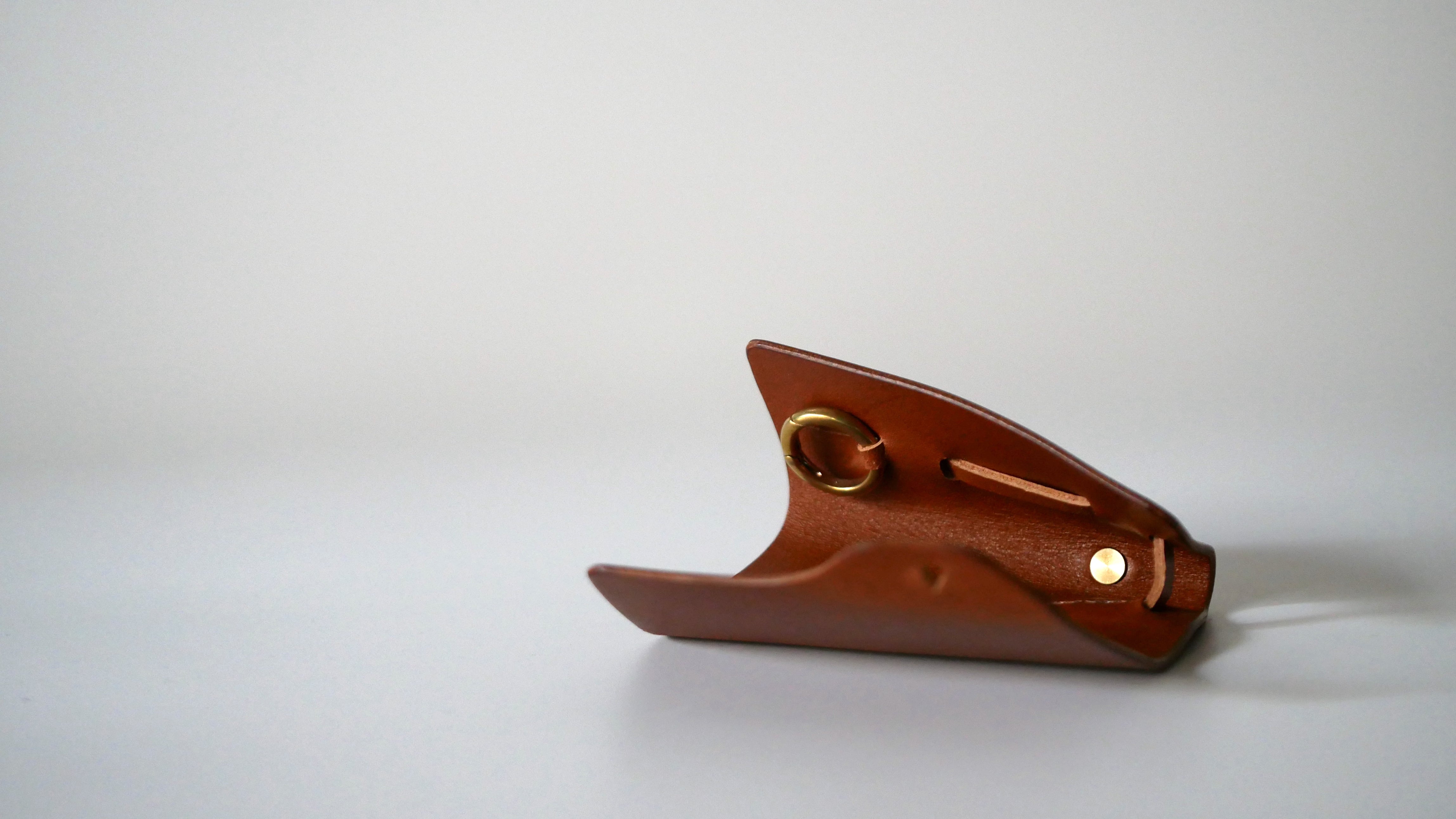 片手で使えるポケットキーケース『usuha-kullmu』｜マクアケ